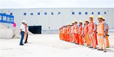 福建育華控股集團(tuán)夏季防暑降溫慰問活動(dòng)圓滿收官
